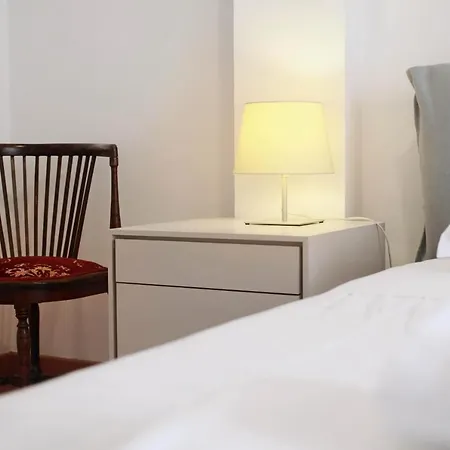 Trastevere & Pascarella Grande Apartament *