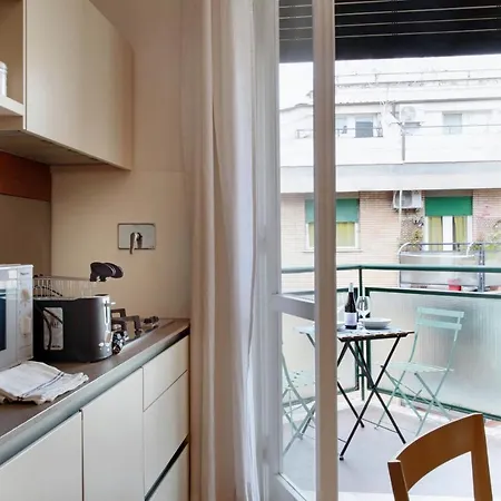 Trastevere & Pascarella Grande Apartament *